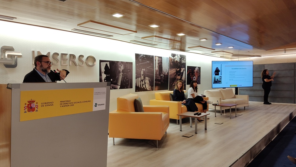 Encuentro de Ayuntamientos con la mesa «Vivienda, cuidados, comunidad y sostenibilidad».