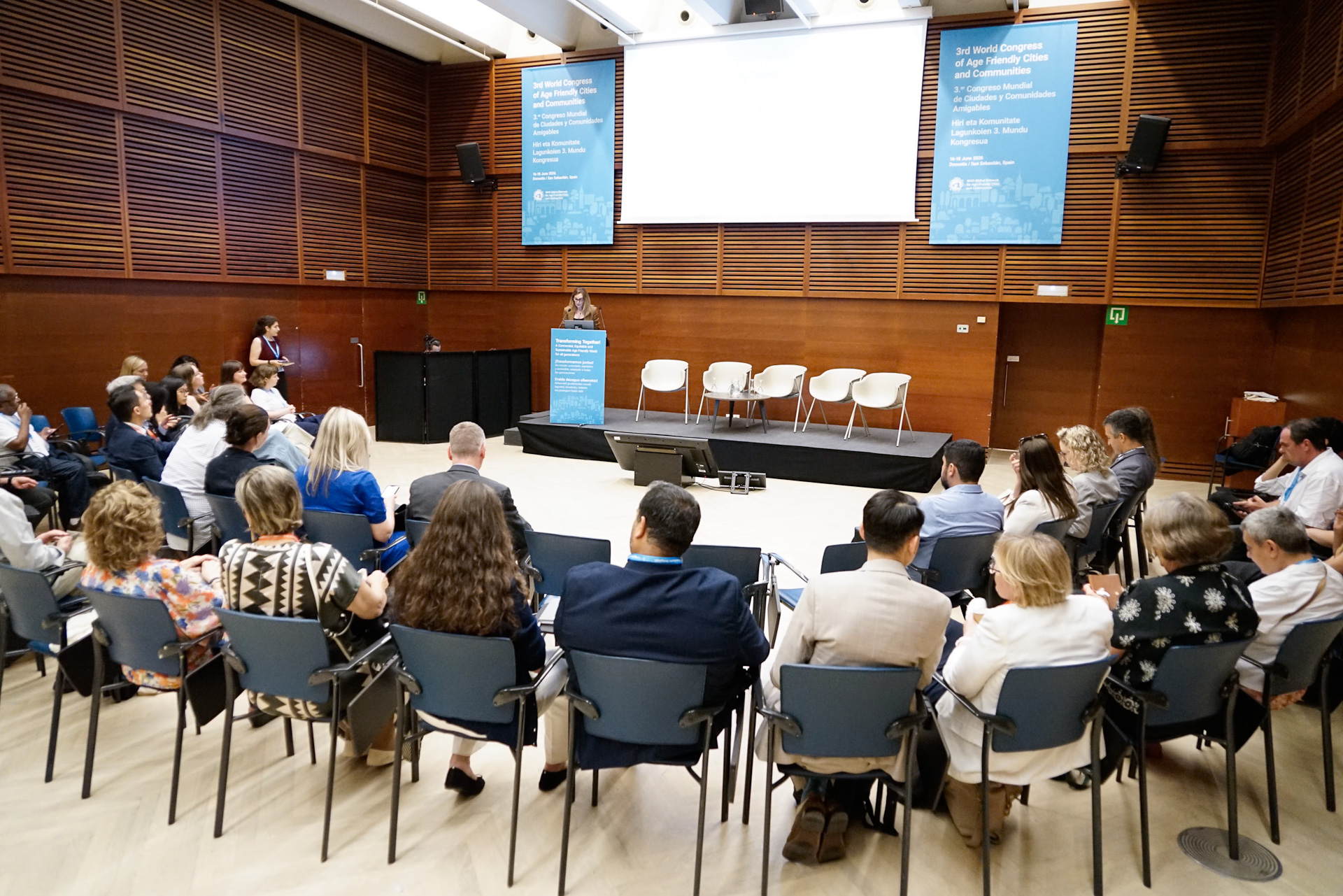Reunión de los afiliados a la Red Mundial de Ciudades y Comunidades Amigables